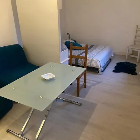 Apartment Adorable Gesthouse Avec Parking Gratuit Sur Place. *