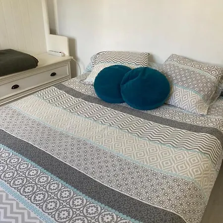 Apartment Adorable Gesthouse Avec Parking Gratuit Sur Place. *